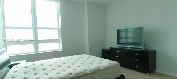 1 chambre propriété commerciale à vendre à Miami, Miami-Dade, Florida, USA № 614877 7