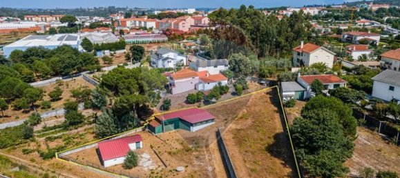 Земельный участок 2003м² в Тондела, Португалия № 52723 9