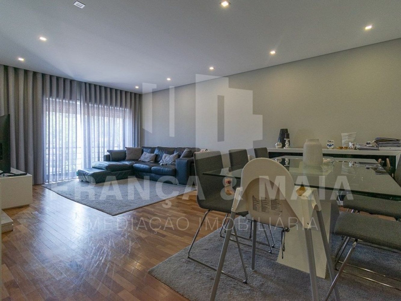 4 chambres Duplex à Vila Nova de Gaia, Portugal No. 268847