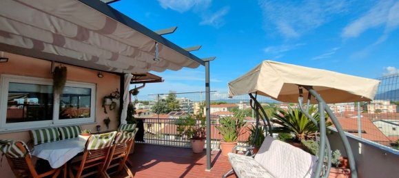 5 rooms Penthouse in Massa, Italy No. 195683 16