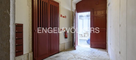 2 bedrooms Apartment in Lisbon, Portugal No. 10789 26