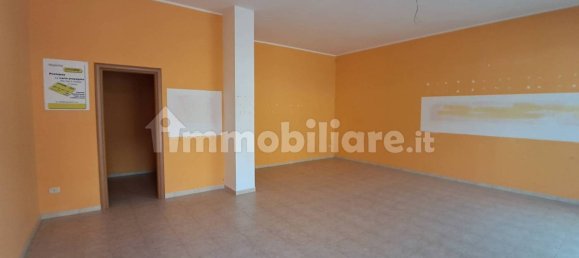 Propiedad comercial de 2 habitaciónes en Atina, Italy No. 289227 28