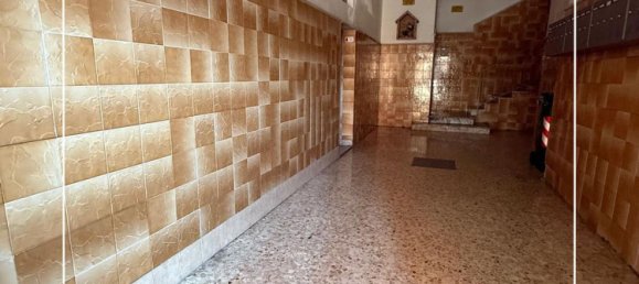 Квартира с 2 спальнями в Таранто, Италия № 334368 4