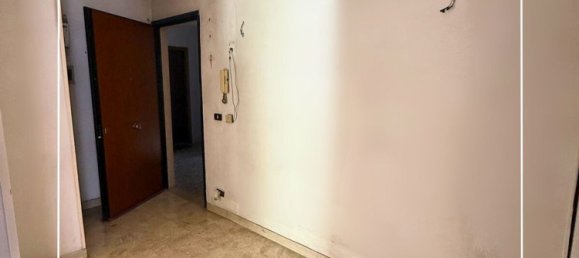 Квартира с 2 спальнями в Таранто, Италия № 334368 5