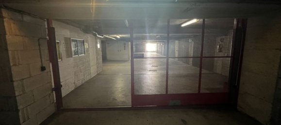 16m² Garage in Rome, Italy No. 34548 5