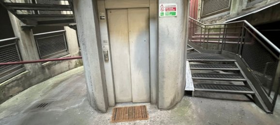 16m² Garage in Rome, Italy No. 34548 4