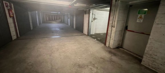 16m² Garage in Rome, Italy No. 34548 10