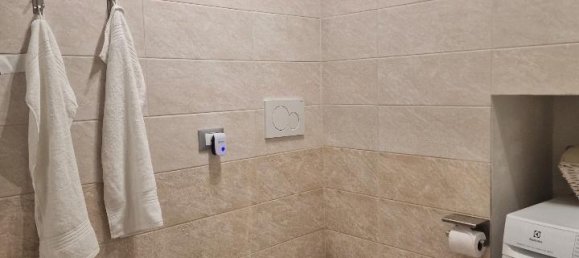 Квартира с 5 комнатами в Пассиньяно суль Тразимено, Италия № 106016 3