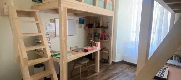 Квартира с 5 комнатами в Пассиньяно суль Тразимено, Италия № 106016 10