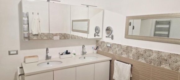 Квартира с 5 комнатами в Пассиньяно суль Тразимено, Италия № 106016 17