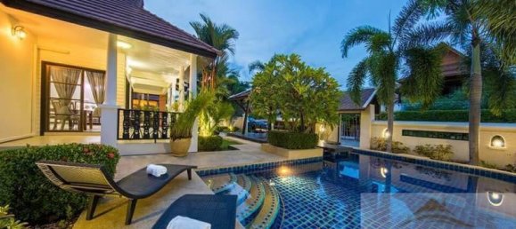 4 bedrooms Cafe / restaurant in Pattaya, Thailand No. 955 2