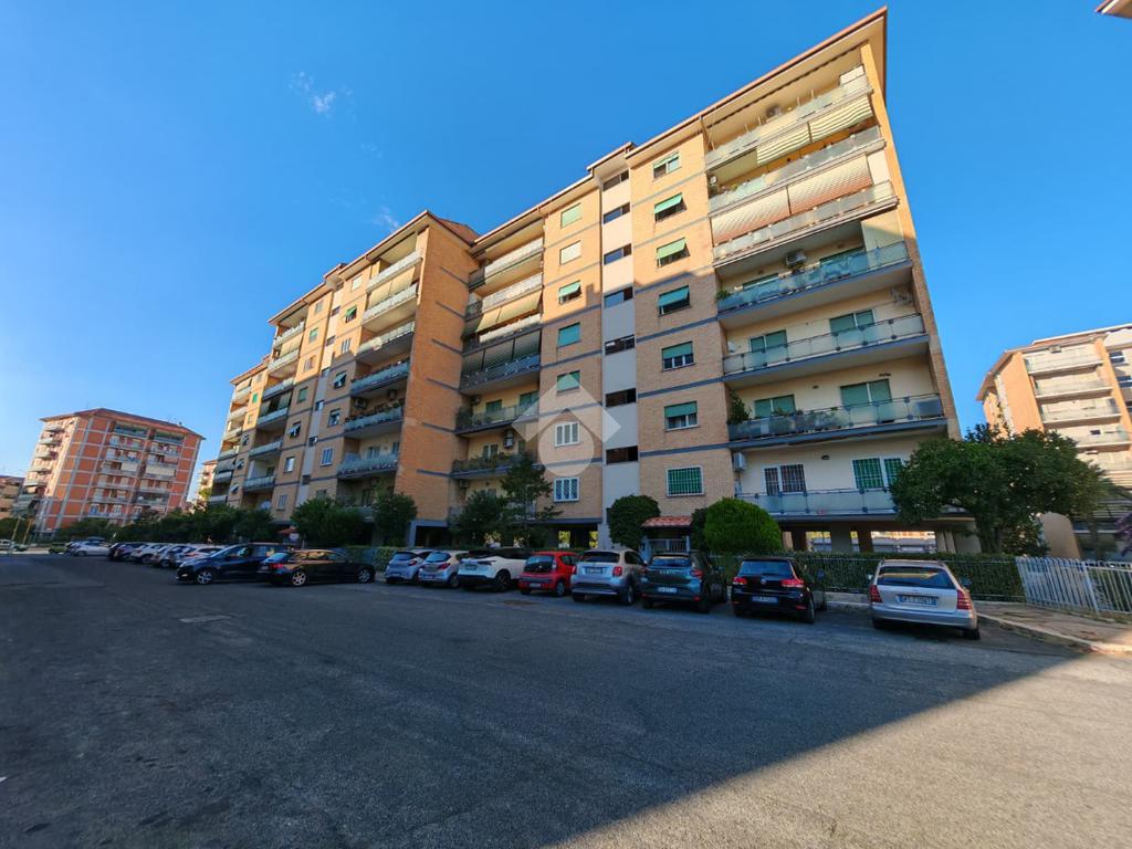 3 bedrooms Apartment in Rome, Italy No. 298309