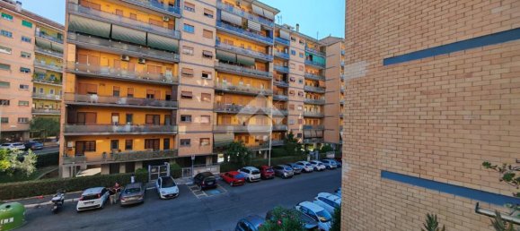 3 bedrooms Apartment in Rome, Italy No. 298309 22