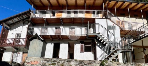 4 Schlafzimmer Haus in Viù, Italy, Nr. 117259 2