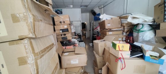 5 chambres Propriété commerciale à Manises, Spain No. 156625 10