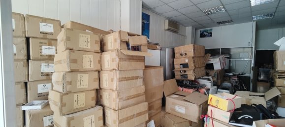 5 chambres Propriété commerciale à Manises, Spain No. 156625 22