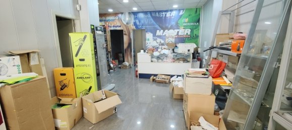 5 chambres Propriété commerciale à Manises, Spain No. 156625 3