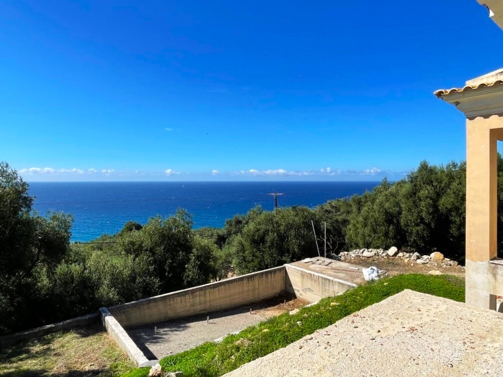 290m² Villa for sale in Corfu, Central Corfu and Diapontian Islands, Corfu, Ionian Islands, Peloponnese, Western Greece and the Ionian, Greece № 96709