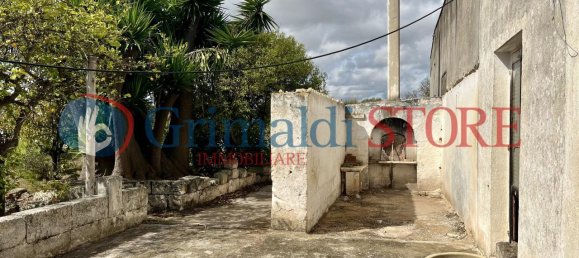 Дом с 7 комнатами в Каровиньо, Италия № 7034 9