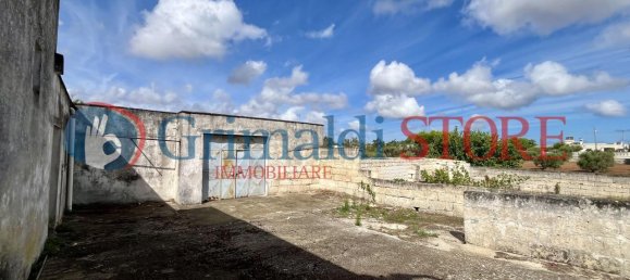 Дом с 7 комнатами в Каровиньо, Италия № 7034 18