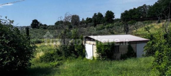 4 bedrooms House in Belmonte Piceno, Italy No. 344527 2