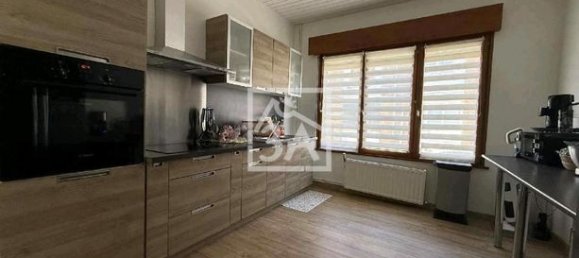 Casa de 3 dormitorios en Calais, France No. 309856 3