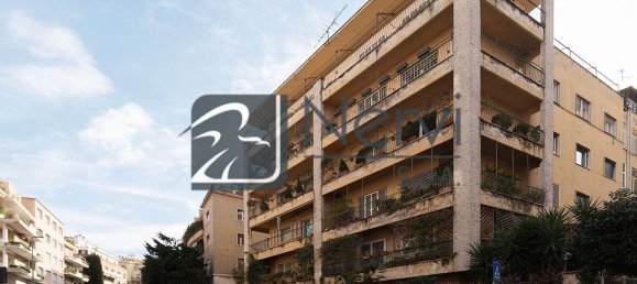 Квартира с 3 спальнями в Рим, Италия № 88319 7