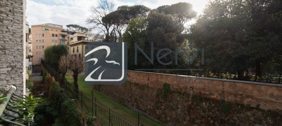 Квартира с 3 спальнями в Рим, Италия № 88319 4