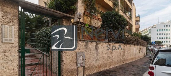 Квартира с 3 спальнями в Рим, Италия № 88319 8