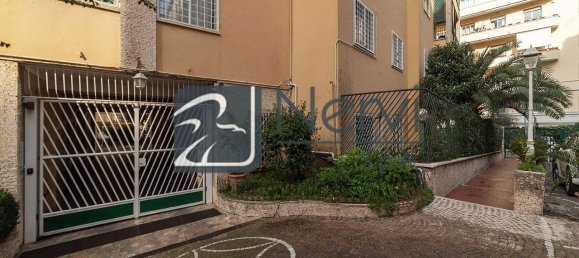 Квартира с 3 спальнями в Рим, Италия № 88319 10