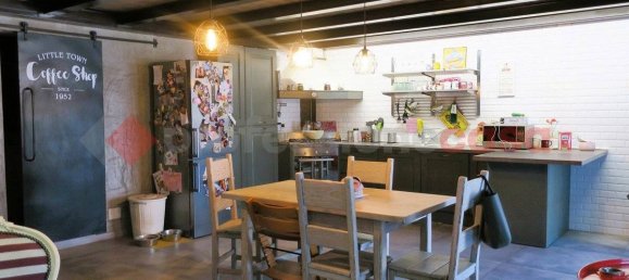 Квартира с 3 комнатами в Локате ди Триульци, Италия № 361437 5