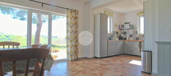 5 rooms Villa in Roseto degli Abruzzi, Italy No. 13164 12