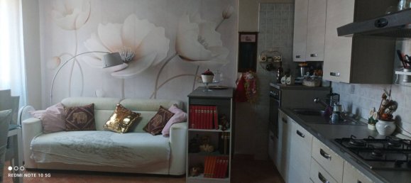 4 bedrooms House in Cannara, Italy No. 304193 3