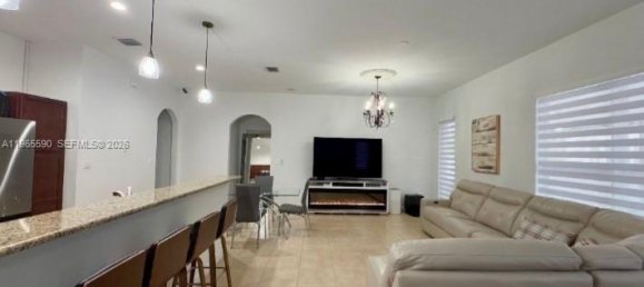 3 dormitorios villa en venta en Miami, Miami-Dade, Florida, USA № 615608 10