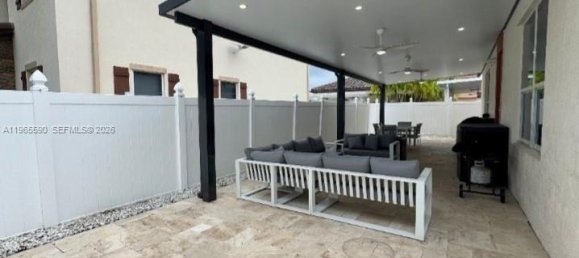 3 dormitorios villa en venta en Miami, Miami-Dade, Florida, USA № 615608 3