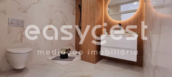 2 bedrooms Apartment in Lisbon, Portugal No. 187449 17