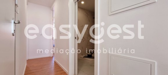 2 bedrooms Apartment in Lisbon, Portugal No. 187449 7