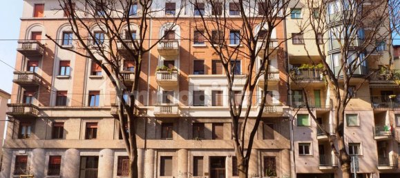 2 bedrooms Apartment in Milan, Italy No. 378424 35