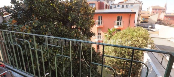 2 bedrooms Apartment in Milan, Italy No. 378424 23