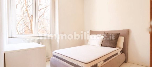 2 bedrooms Apartment in Milan, Italy No. 378424 26