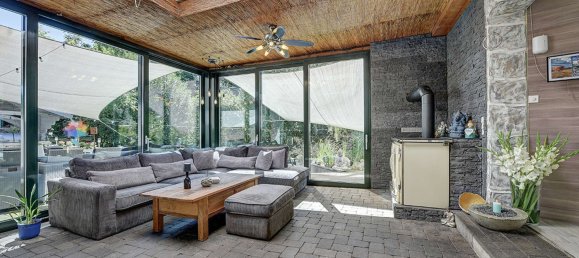 3 bedrooms House in Duisburg, Germany No. 16528 3