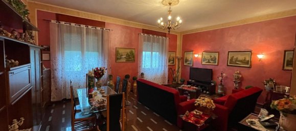 7 rooms Duplex in Magenta, Italy No. 284678 3