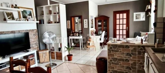 2 Schlafzimmer Wohnung in Misterbianco, Italy, Nr. 358899 6