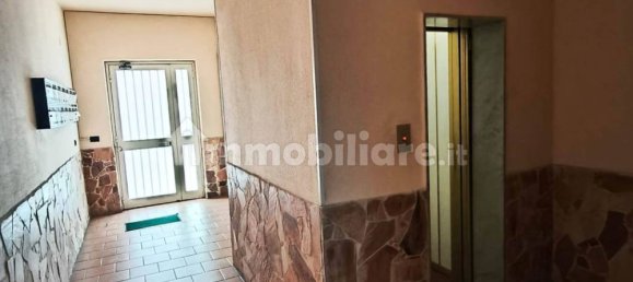 2 Schlafzimmer Wohnung in Misterbianco, Italy, Nr. 358899 5