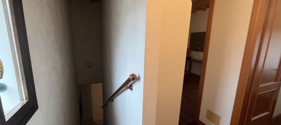 4 rooms Duplex in Padua, Italy No. 84286 17
