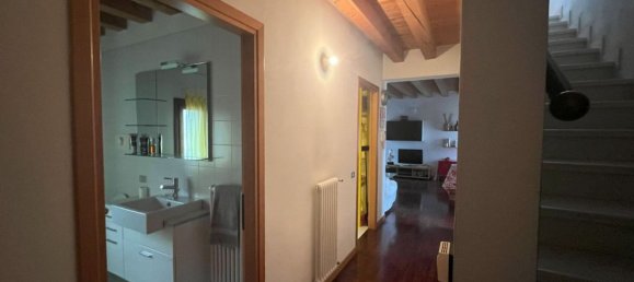 4 rooms Duplex in Padua, Italy No. 84286 10