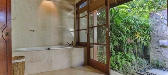 3 Schlafzimmer Villa in Jimbaran, Indonesia, Nr. 3280 9