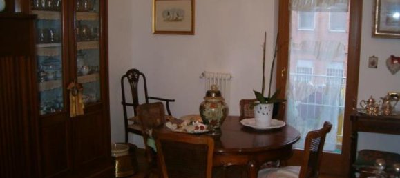 2 bedrooms Apartment in Rome, Italy No. 253666 2