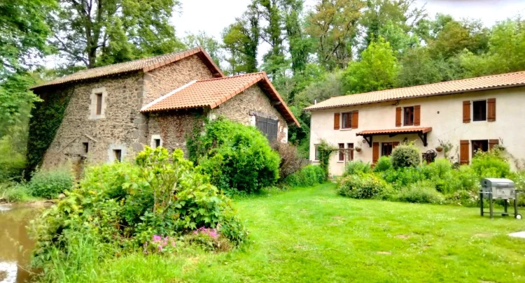 4 Schlafzimmer Haus in Saint-Maurice-des-Lions, France, Nr. 280225