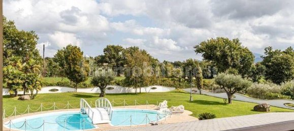  فندق في Viterbo, Italy 2700متر مربع رقم 267443 9